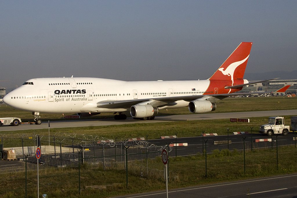 Qantas, VH-OJI, Boeing, B747-438, 25.09.2009, FRA, Frankfurt, Germany 

