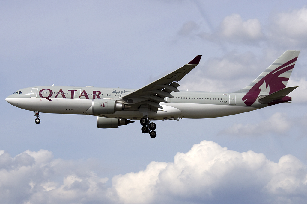 Qatar Airways, A7-ACA, Airbus, A330-202, 02.04.2010, FRA, Frankfurt, Germany


