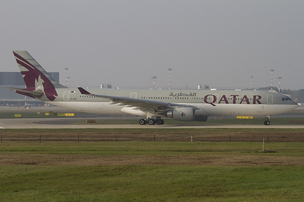 Qatar Airways, A7-AEF, Airbus, A330-302, 16.11.2012, MXP, Mailand-Malpensa, Italy



