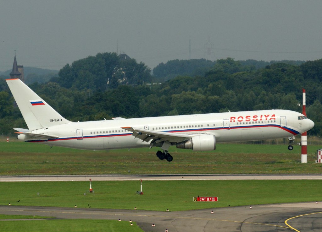 Rossiya, EI-EAR, Boeing 767-300 ER, 28.07.2011, DUS-EDDL, Dsseldorf, Germany 