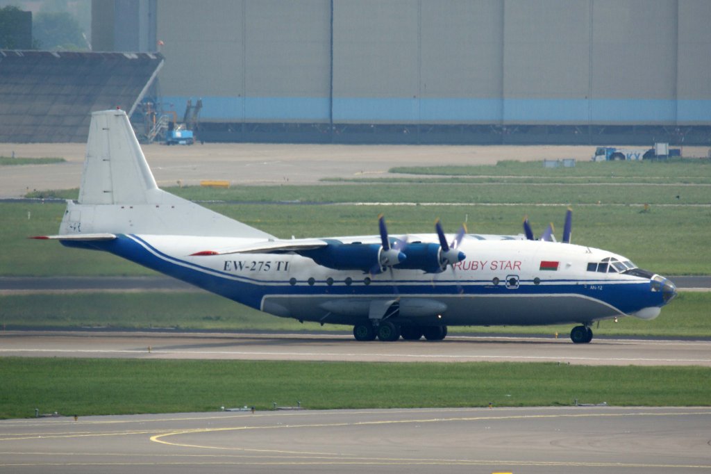 Ruby Star Airways, EW-275TI, Antonov, An-12 BK, 25.05.2012, AMS-EHAM, Amsterdam (Schiphol), Niederlande 