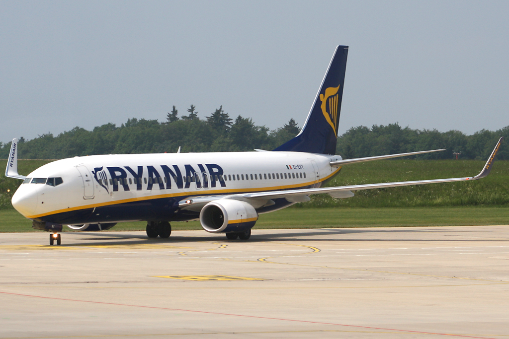 Ryanair 
Boeing 737-8AS 
EI-EKY 
HHN Hahn, Germany
21.05.11