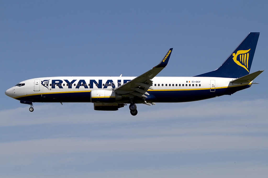 Ryanair, EI-DCF, Boeing, B737-8AS, 01.05.2013, BCN, Barcelona, Spain



