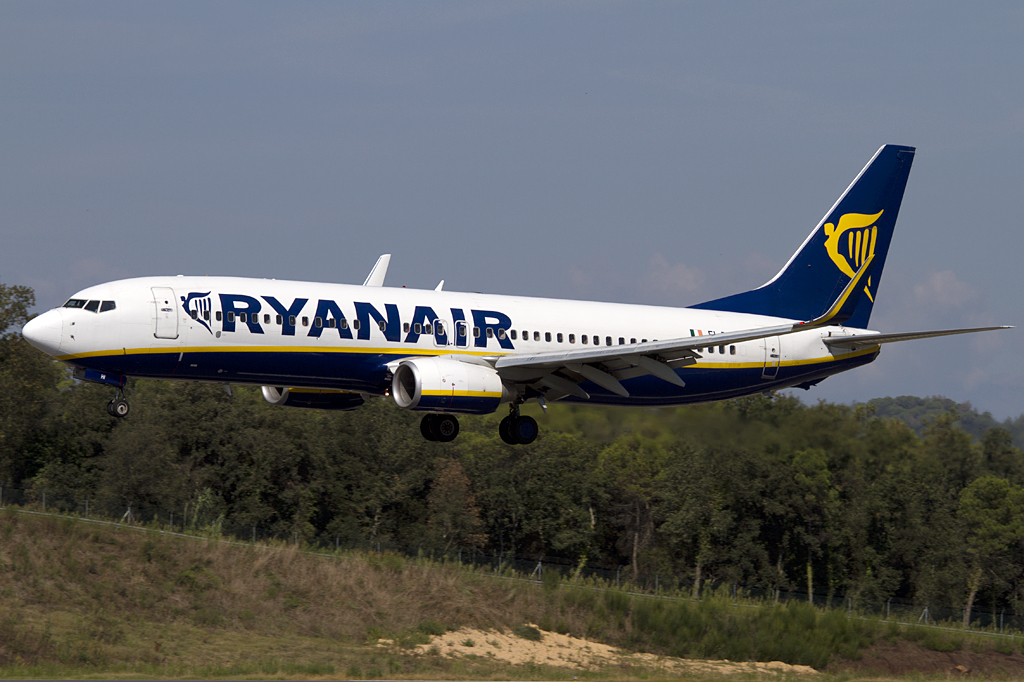 Ryanair, EI-DHI, Boeing, B737-8AS, 12.09.2010, GRO, Girona, Spain 



