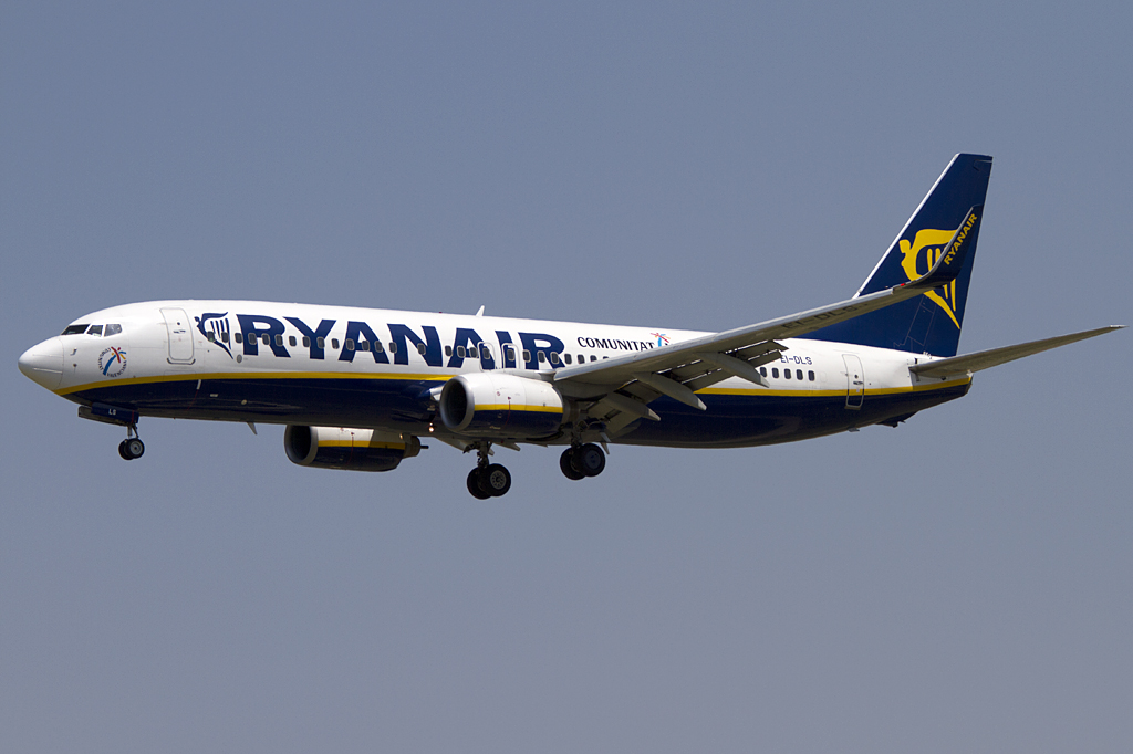 Ryanair, EI-DLS, Boeing, B737-8AS, 16.06.2011, BCN, Barcelona, Spain



