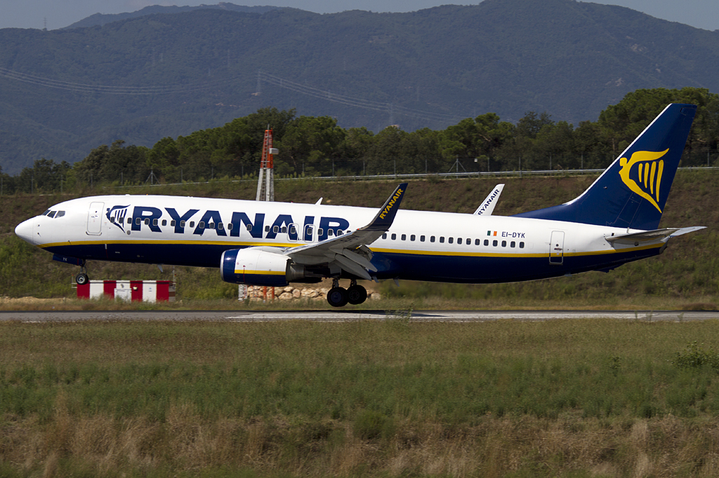 Ryanair, EI-DYK, Boeing, B737-8AS, 12.09.2010, GRO, Girona, Spain 


