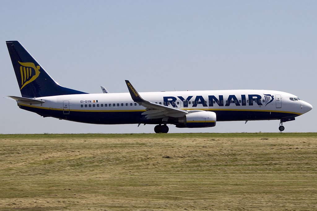 Ryanair, EI-DYN, Boeing, B737-8AS, 24.08.2009, HHN, Hahn, Germany 

