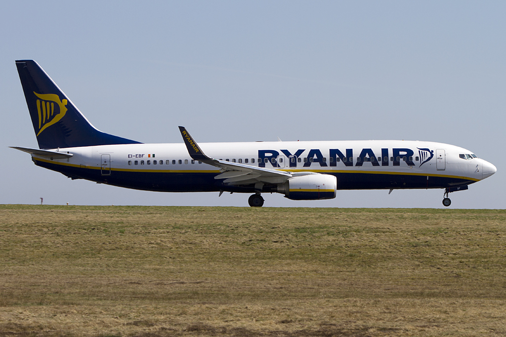 Ryanair, EI-EBF, Boeing, B737-8AS, 02.04.2011, HHN, Hahn, Germany


