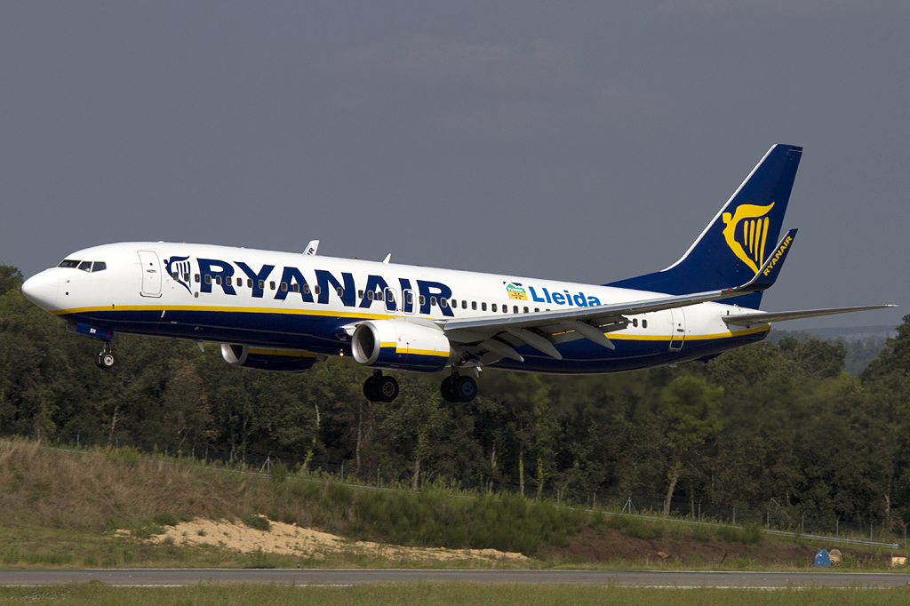 Ryanair, EI-EBN, Boeing, B737-8AS, 05.09.2010, GRO, Girona, Spain



