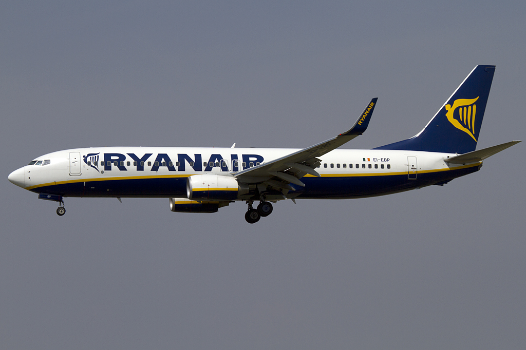 Ryanair, EI-EBP, Boeing, B737-8AS, 06.09.2010, BCN, Barcelona, Spain


