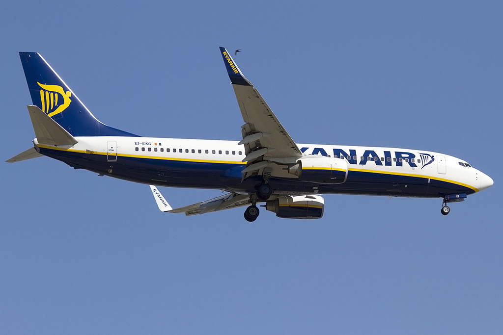 Ryanair, EI-EKG, Boeing, B737-8AS, 04.05.2013, BCN, Barcelona, Spain 



