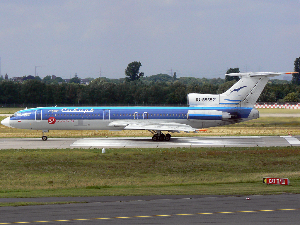 S7 / Sibir Tu-154M RA-85652 beim Takeoff auf 23L in DUS / EDDL / Düsseldorf am 22.07.2007