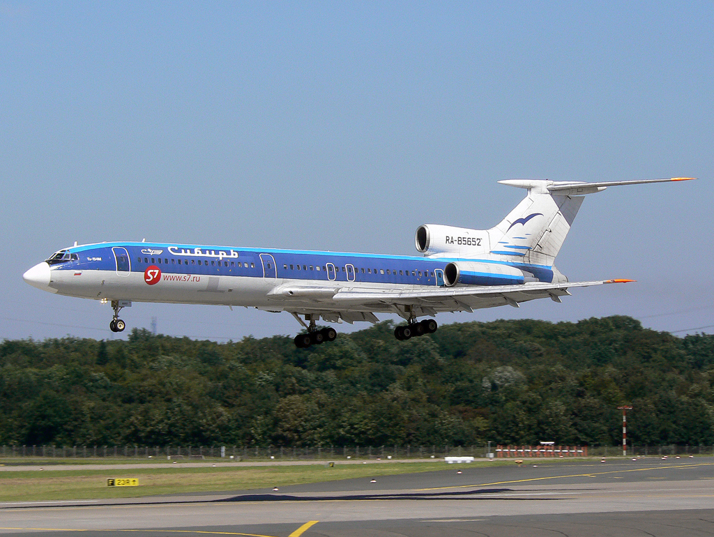 S7 / Sibir Tu-154M RA-85652 im Anflug auf 23L in DUS / EDDL / Düsseldorf am 05.08.2007