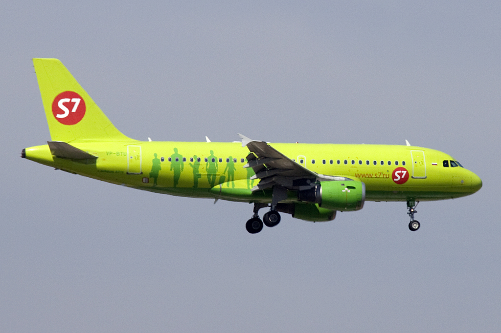 S7 Airlines, VP-BTU, Airbus, A319-114, 24.04.2010, FRA, Frankfurt, Germany 



