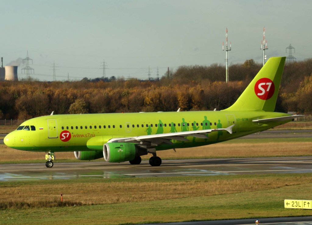 S7 Airlines, VP-BTW, Airbus A 319-100, 2009.11.14, DUS, Dsseldorf, Germany