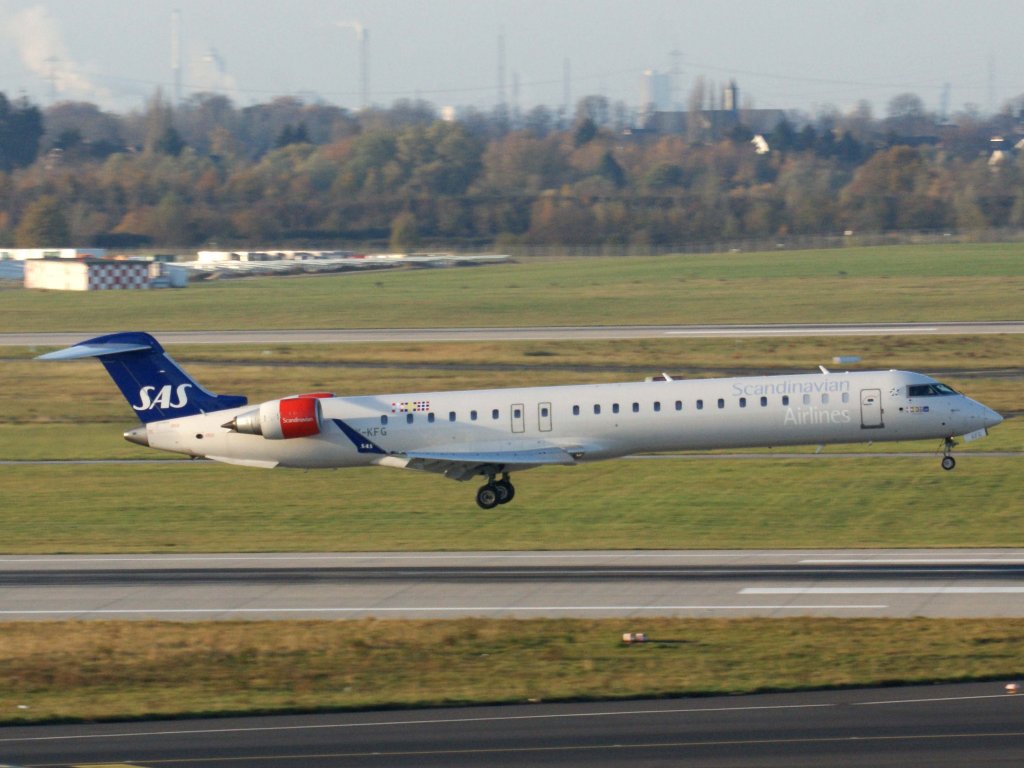 SAS (DK), OY-KFG  Maria Viking , Bombardier, CRJ-900, 13.11.2011, DUS-EDDL, Dsseldorf, Germany 