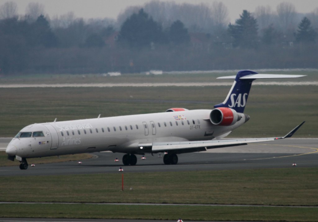 SAS (DK), OY-KFK  Hardeknut Viking , Bombardier, CRJ-900, 11.03.2013, DUS-EDDL, Dsseldorf, Germany 