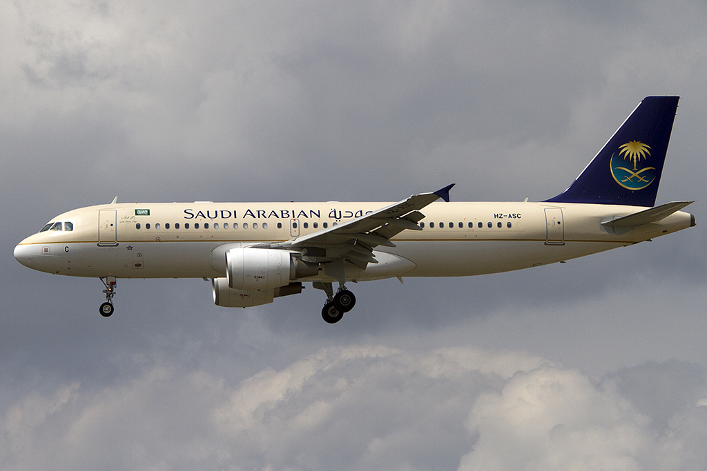 Saudi Arabian Airlines, HZ-ASC, Airbus, A320-214, 18.07.2012, FRA, Frankfurt, Germany 





