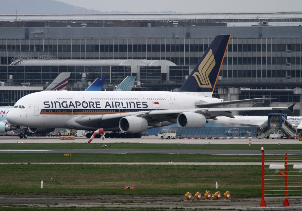 Singapore Airlines, 9V-SKI, Airbus, A 380-800, 21.04.2013, FRA-EDDF, Frankfurt, Germany