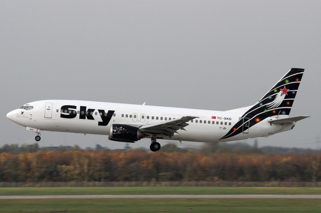 Sky Airlines, TC-SKD  Black Eagle , Boeing, 737-400, 10.11.2012, DUS-EDDL, Dsseldorf, Germany 