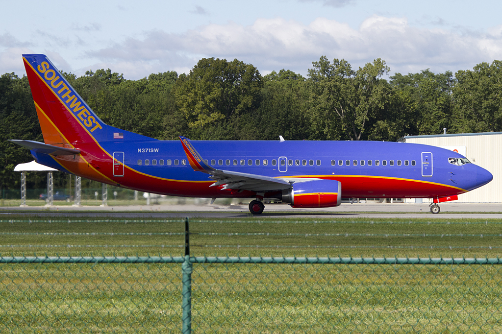 Southwest Airlines, N371SW, Boeing, B737-3H4, 29.08.2011, ALB, Albany, USA 




