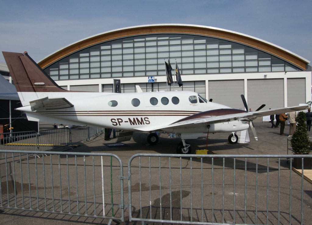 SP-MMS, Beechcraft C-90 GTi King Air, 2010.04.08, FDH-EDNY, Friedrichshafen (Aero 2010), Germany 

