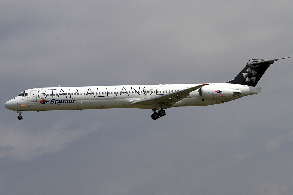 Spanair, EC-GQG, McDonnell Douglas, MD-83, 18.06.2011, BCN, Barcelona, Spain 



