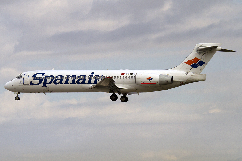 Spanair, EC-KFR, Boeing, B717-2K9, 10.09.2010, BCN, Barcelona, Spain 



