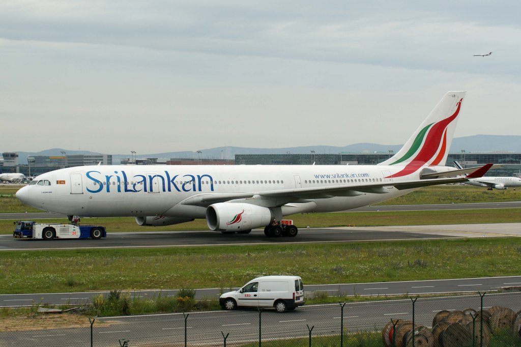 SriLankan Airlines, 4R-ALD, Airbus, A 330-200, 01.07.2012, FRA-EDDF, Frankfurt, Germany