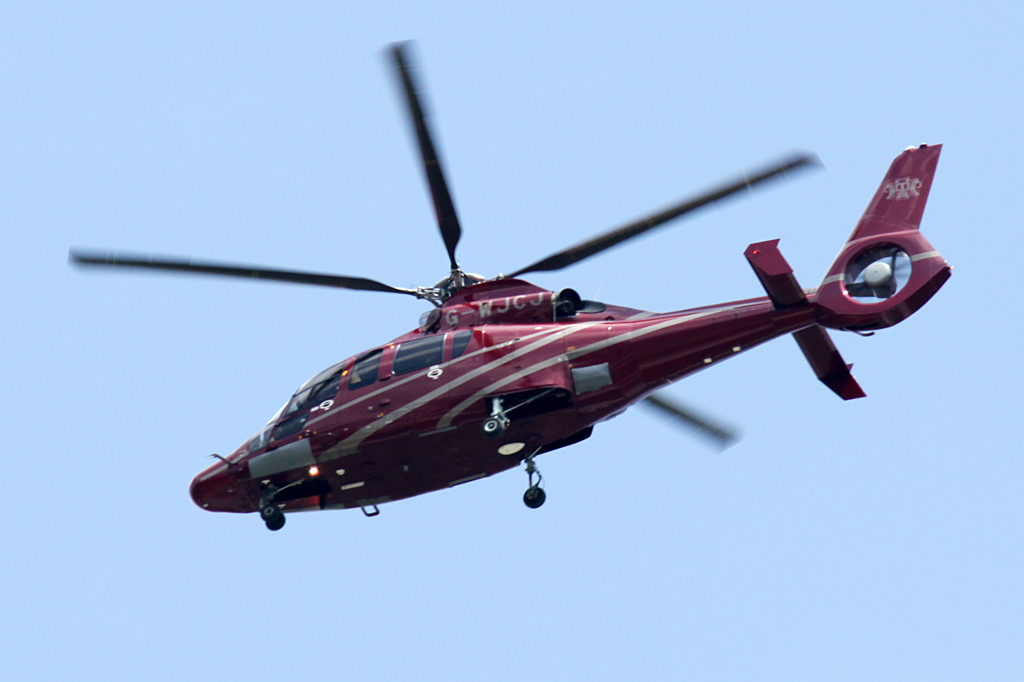 Starspeed, G-WJCJ, Eurocopter, EC-155B1 Dauphin, 08.05.2010, GVA, Geneve, Switzerland 


