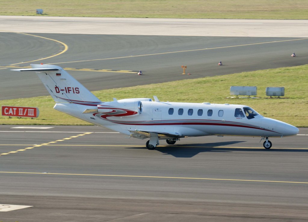 Stuttgarter Flugdienst, D-IFIS, Cessna 525 A Citation CJ-2+, 20.03.2011, DUS-EDDL, Dsseldorf, Germany 

