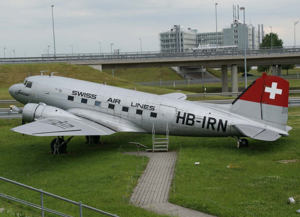 Swiss Air Lines, HB-IRN, Douglas DC-3, 2009.06.20, MUC (Besucherpark), Mnchen, Germany
