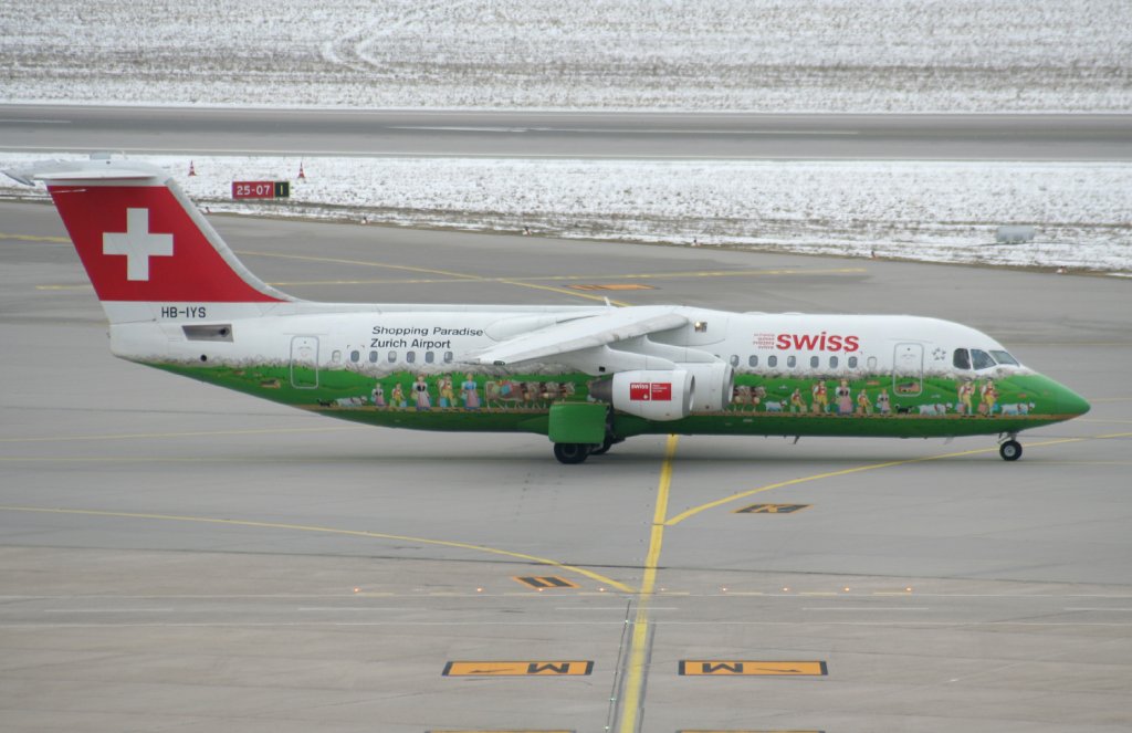 Swiss Avro Regjet RJ100 HB-IYS am 10.03.2010 auf dem Flughafen Stuttgart