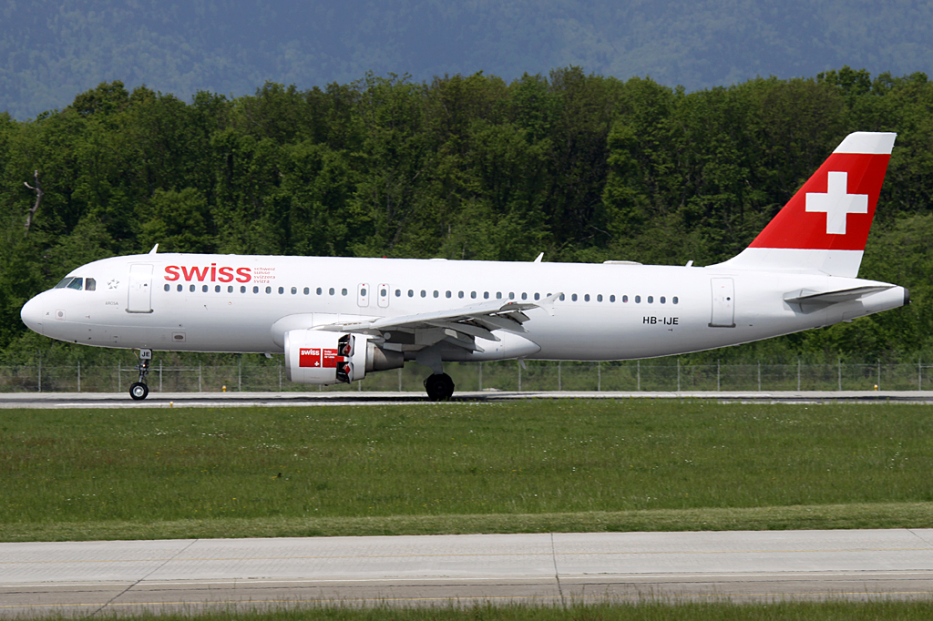 Swiss, HB-IJE, Airbus, A320-214, 08.05.2010, GVA, Geneve, Switzerland 

