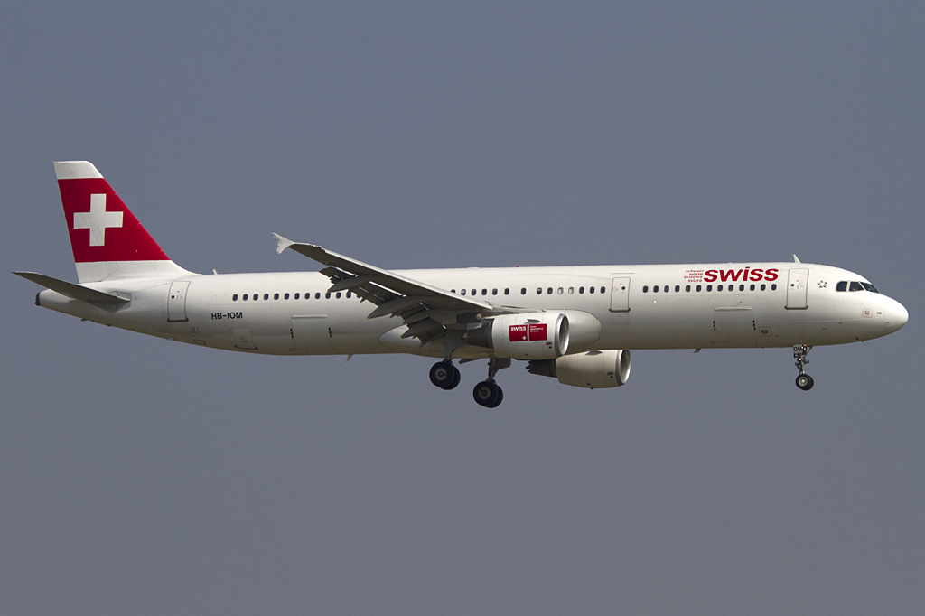 Swiss, HB-IOM, Airbus, A321-212, 24.03.2012, ZRH, Zrich, Switzerland 



