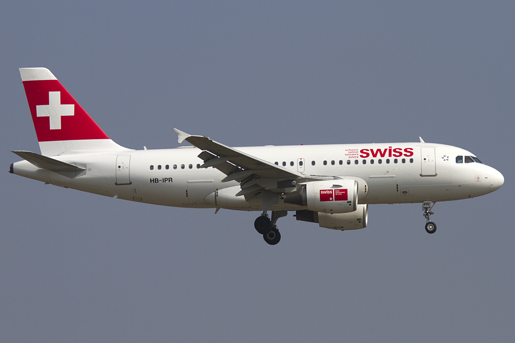 Swiss, HB-IPR, Airbus, A319-112, 24.03.2012, ZRH, Zrich, Switzerland 


