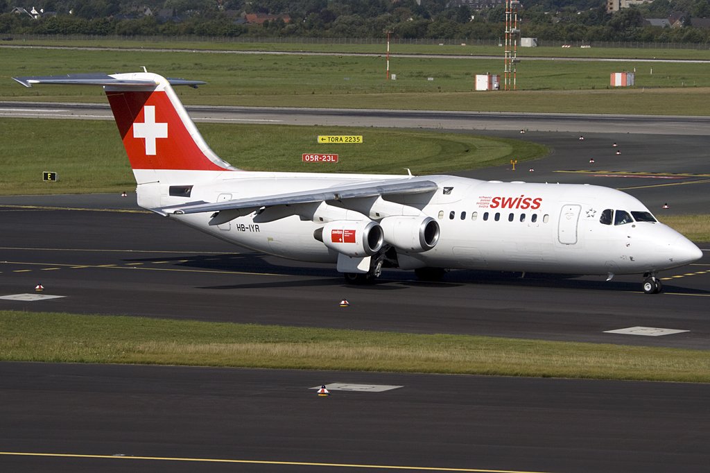 Swiss, HB-IYR, BAe-Avro, ARJ-100, 26.08.2009, DUS, Duesseldorf, Germany 

