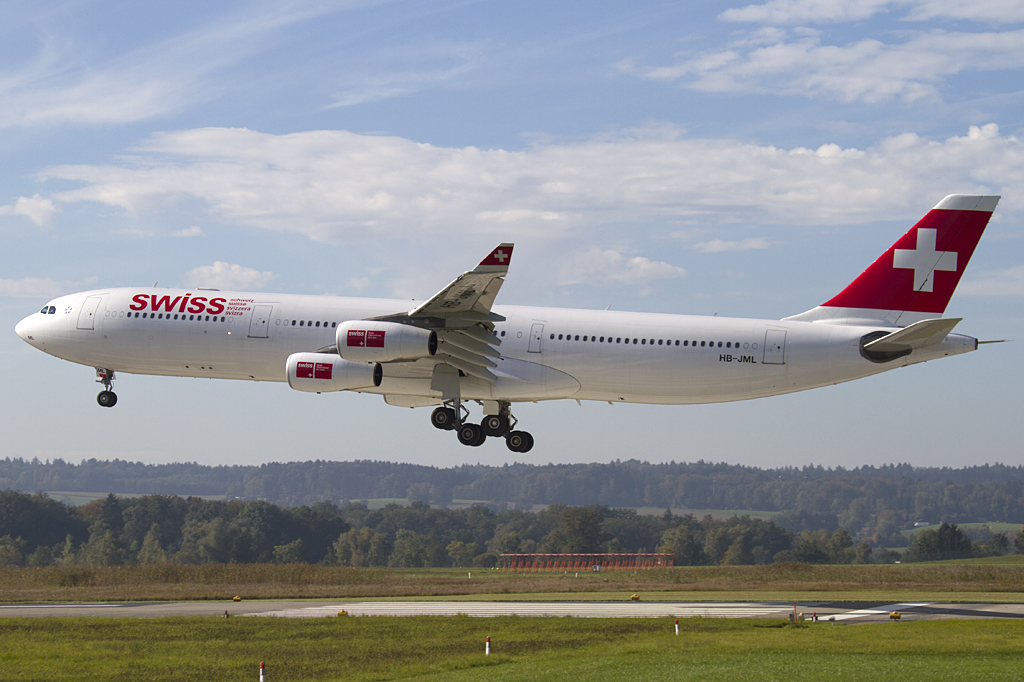 Swiss, HB-JML, Airbus, A340-313X, 03.10.2010, ZRH, Zrich, Switzerland 




