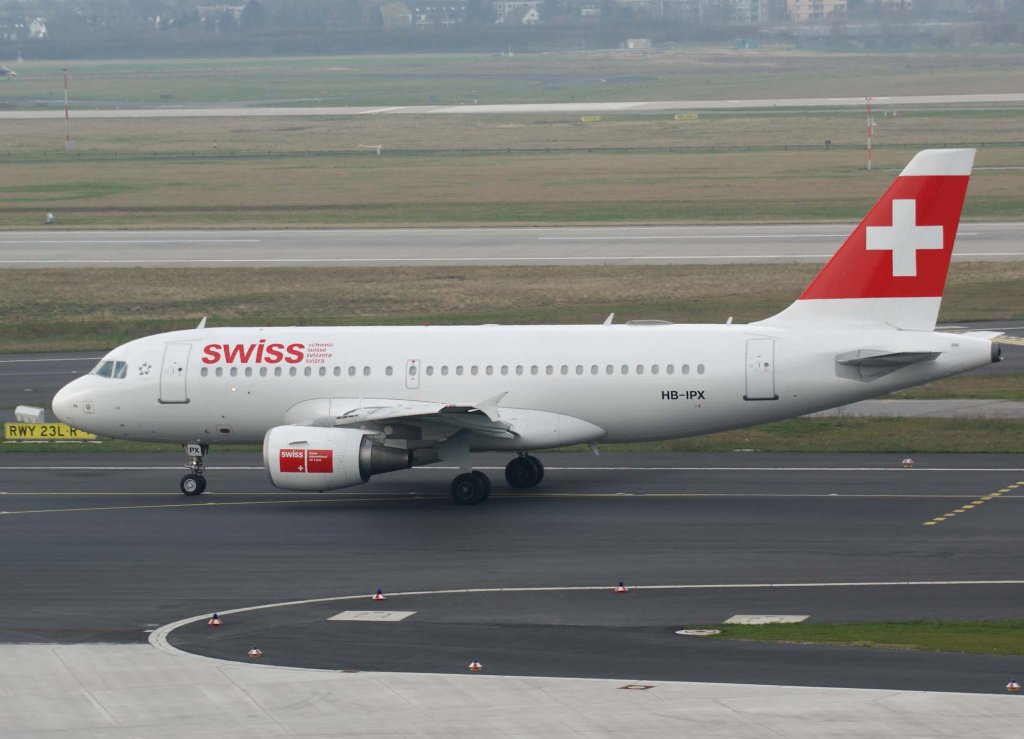 Swiss International Airlines, HB-IPX, Airbus A 319-100 (Mont Racine-1349m), 2009.03.17, DUS, Dsseldorf, Germany