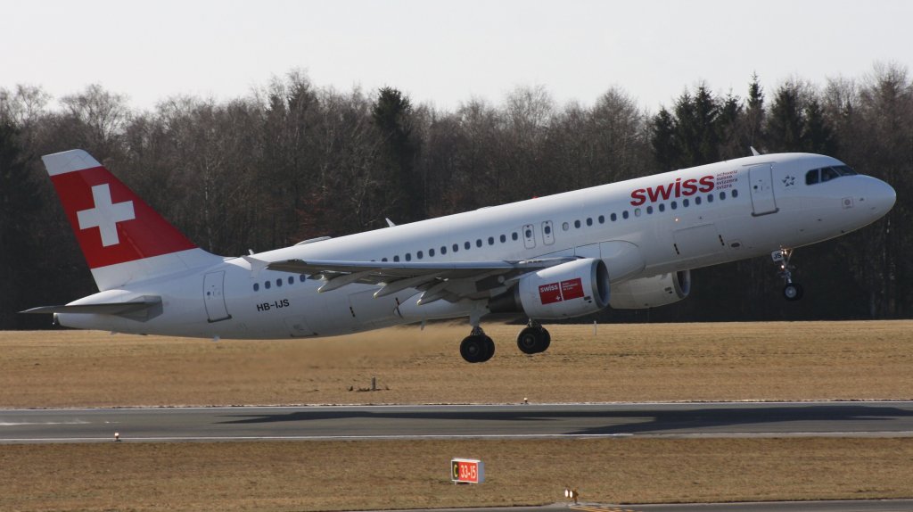 Swiss,HB-IJS,(c/n 782),Airbus A320-214,15.02.2012,HAM-EDDH,Hamburg,Germany