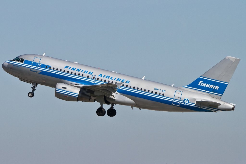 Take off A319/Finnair Retro/Kloten-Zrich/06.04.2010.