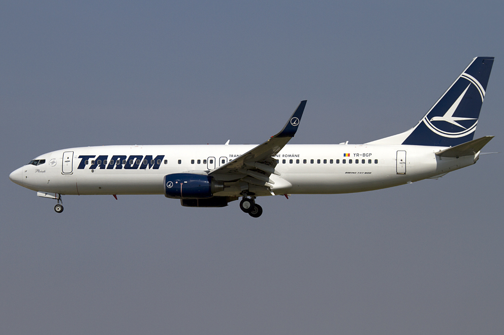 Tarom, YR-BGP, Boeing, B737-86J, 06.09.2010, BCN, Barcelona, Spain 




