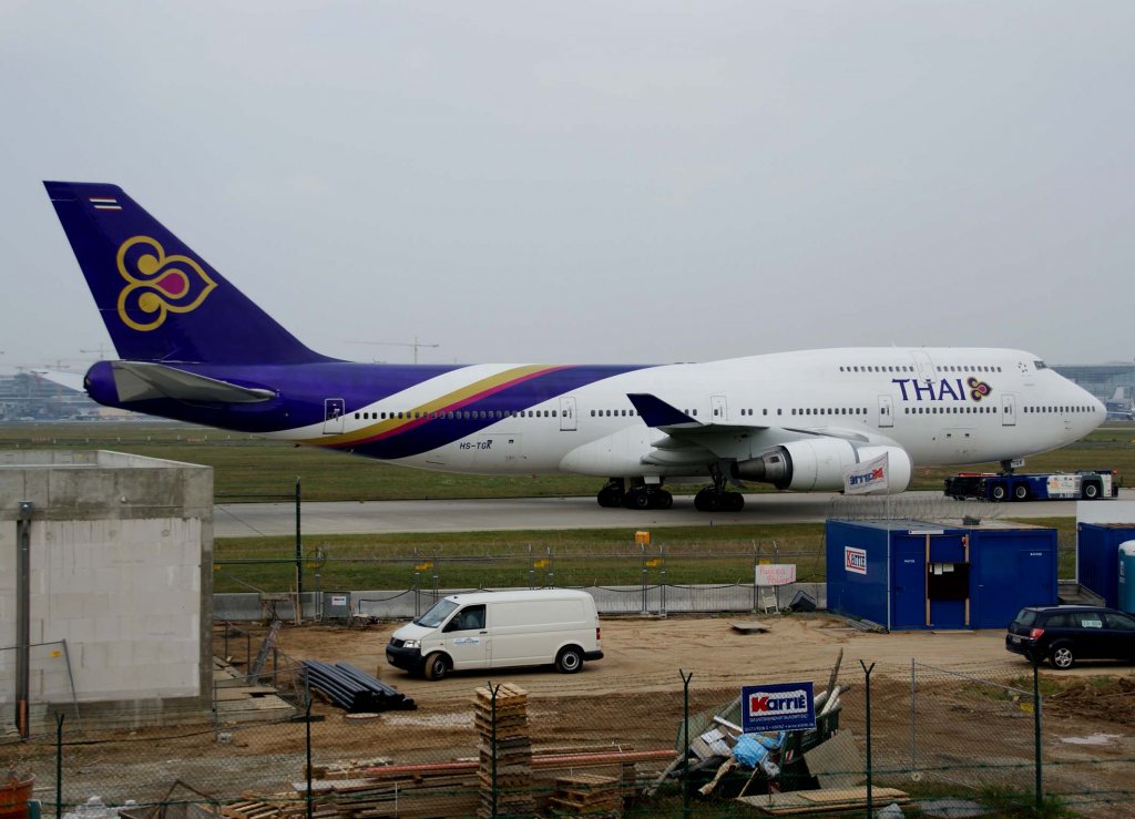Thai Airways International, HS-TGK, Boeing 7474-400 
 Alongkom , 16.09.2009, FRA, Frankfurt, Germany