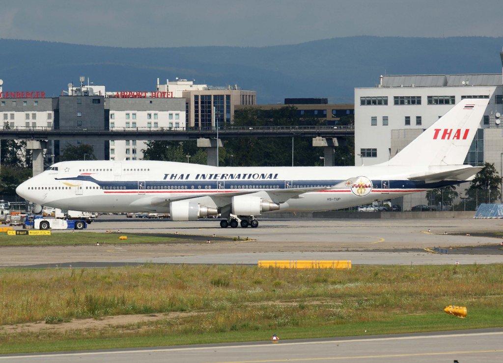 Thai Airways International, HS-TGP  Thepprasit , Boeing 747-400 (Retro-Lackierung), 10.09.2011, FRA-EDDF, Frankfurt, Germany