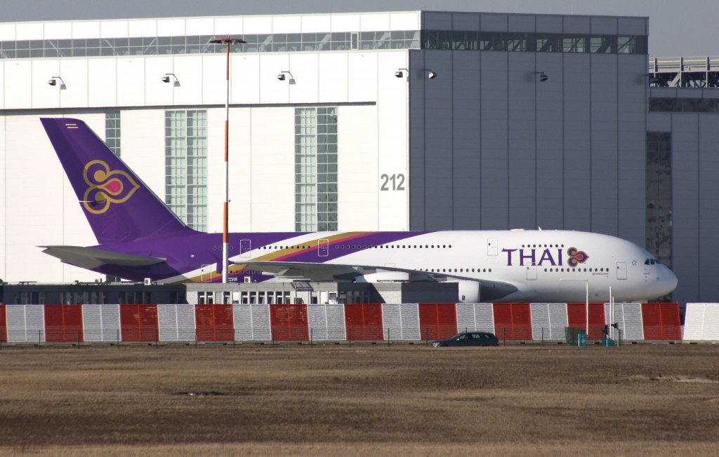 Thai Airways International,F-WWSE,Reg.0122),Airbus A380-841,05.03.2013,XFW-EDHI,Hamburg-Finkenwerder,Germany