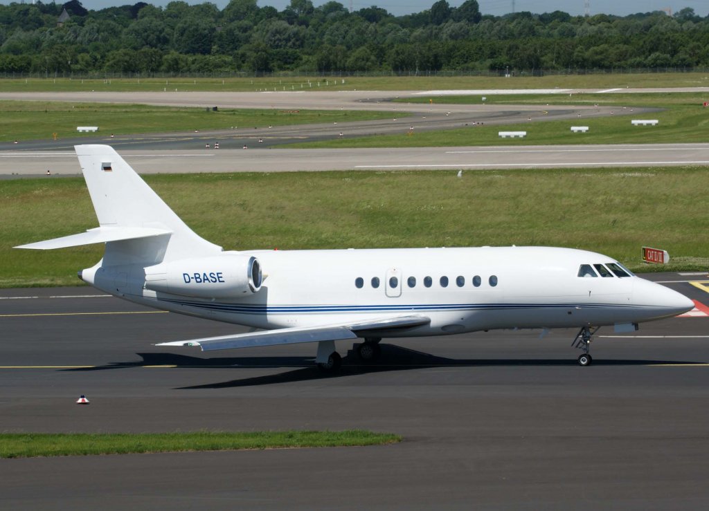Thyssen Krupp AG, D-BASE, Dassault Falcon 2000 EX, 2010.06.11, DUS-EDDL, Dsseldorf, Germany 

