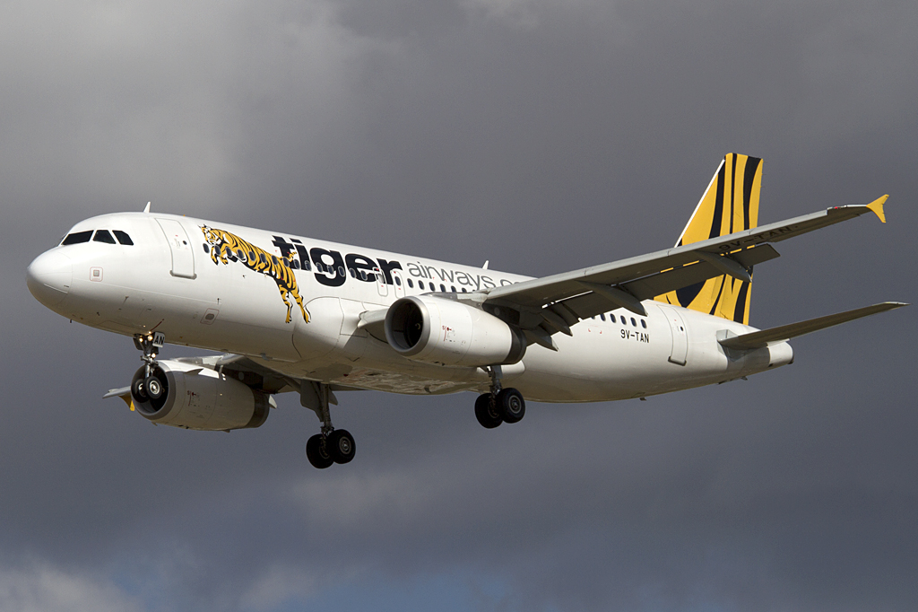 Tiger Airways, 9V-TAN, Airbus, A320-232, 09.09.2010, TLS, Toulouse, France


