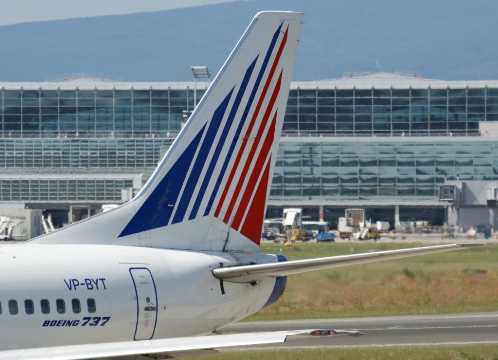 Transaero Airlines, VP-BYT, Boeing 737-500 (Seitenleitwerk/Tail), 02.08.2011, FRA-EDDF, Frankfurt, Germany 

