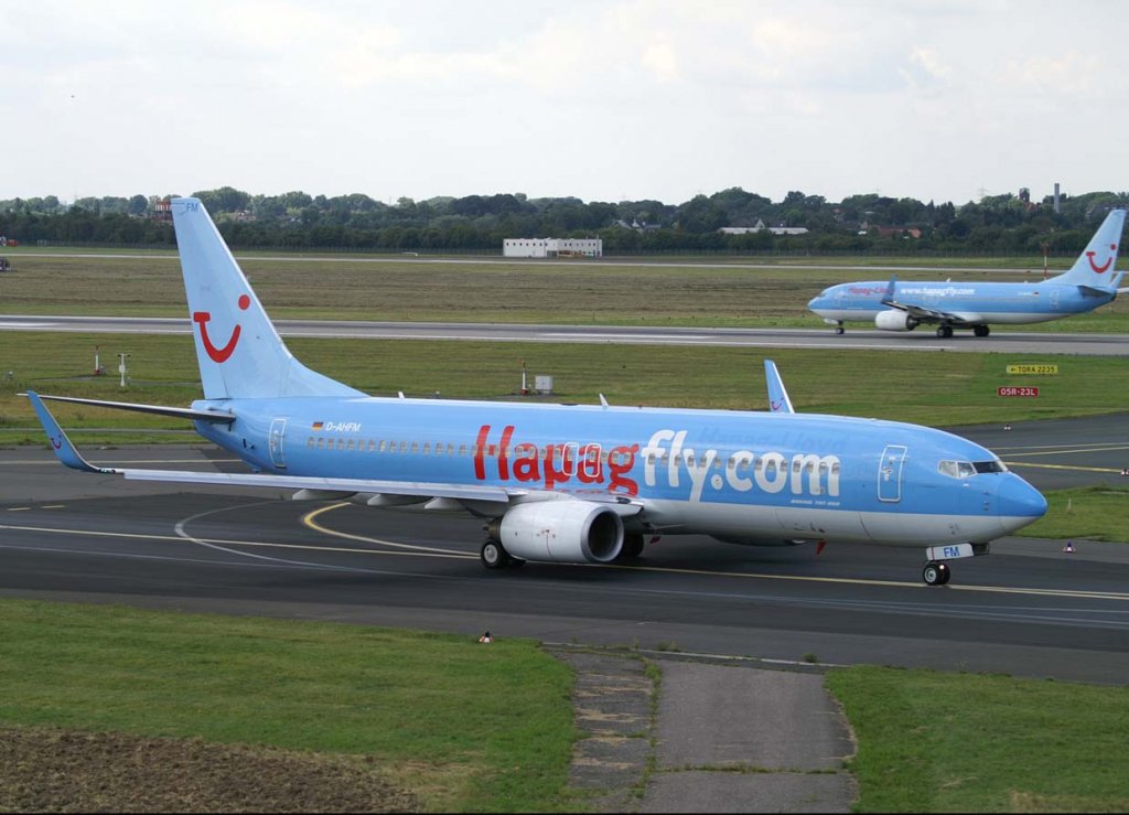 TUIfly, D-AHFM, Boeing 737-800 WL (alte blaue Hapagfly Lackierung), 2007.08.03, DUS-EDDL, Dsseldorf, Germany 


