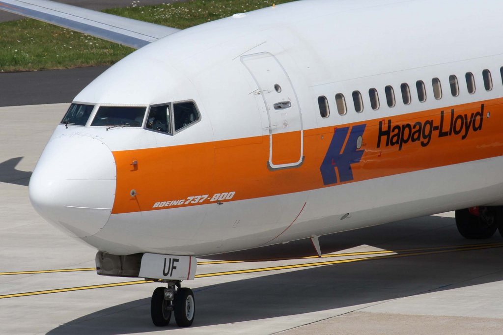 TUIfly, D-ATUF  Hapag-Lloyd  (ex Kreuzfahrten), Boeing, 737-800 wl (Bug/Nose), 11.08.2012, DUS-EDDL, Dsseldorf, Germany 

